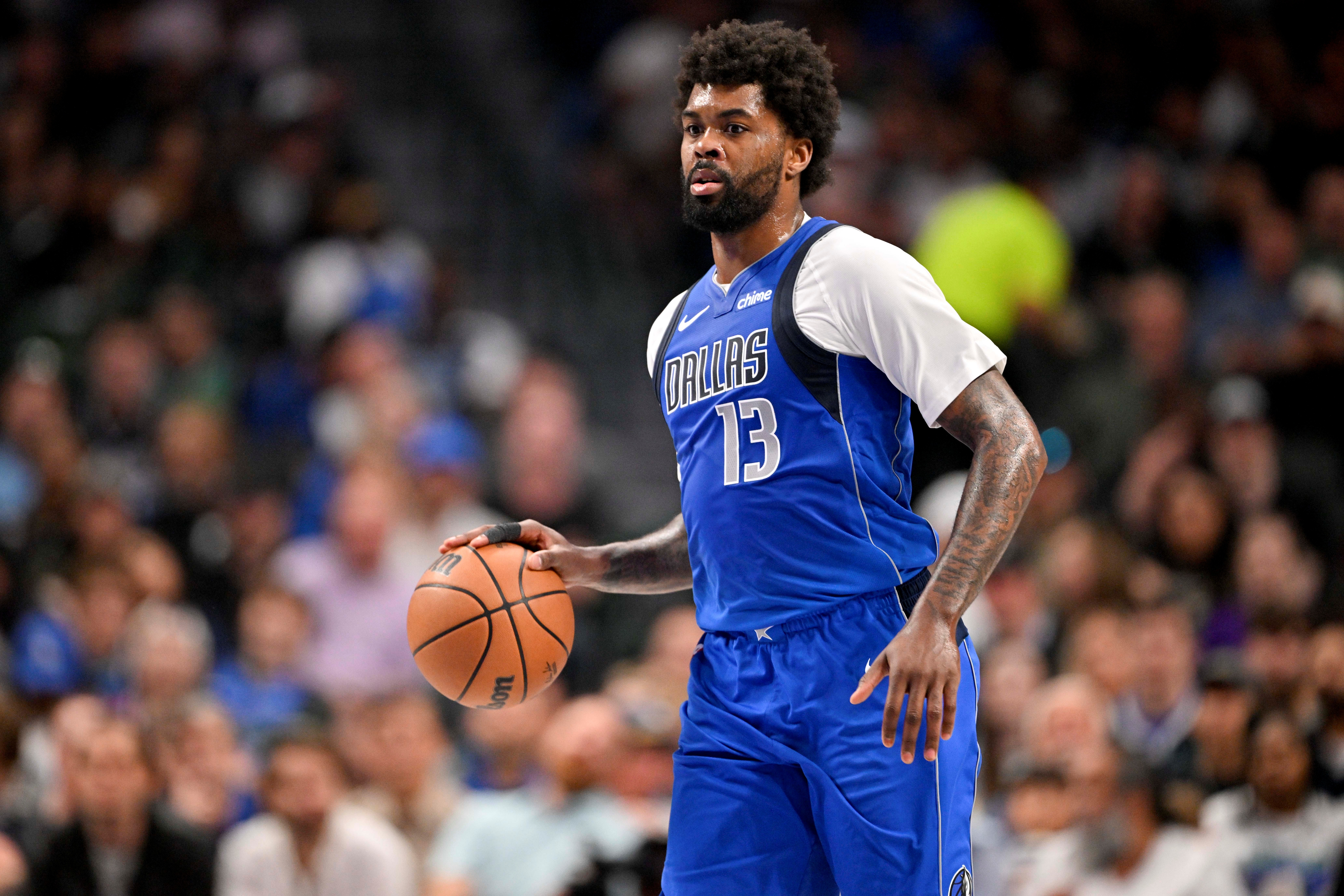 星空.综合体育官网-马绍尔因臀部挫伤退赛！基德：目前还未列为缺阵 明天看感觉如何